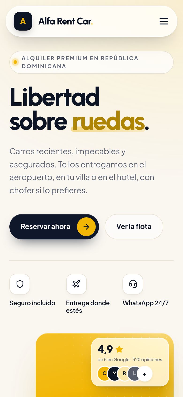 El sitio web de un rent car en el teléfono, con reservas en línea